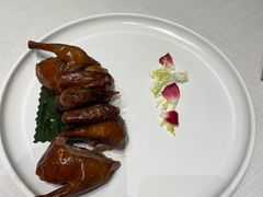 中山妙龄乳鸽-富淳饭店(世纪公园店)