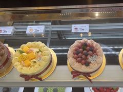 -花花卷卷·鲜食蛋糕(静安久光百货店)