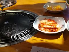 -唯成•韩国炭火烤肉 유성고기
