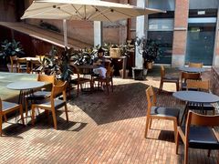 露天位-大酉·M Coffee(北京美术馆店)
