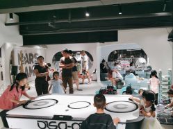 -MINI MARS KIDS CLUB亲子家庭中心(长宁天山店)