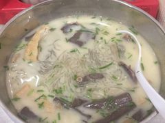 -津津老鸭粉丝馆(正东路店)