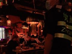 -Helens海伦司小酒馆(上海东明广场店)