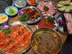 -明洞阿姨·韩式酱蟹烤肉·创意料理(三元桥店)