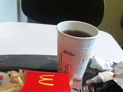 -麦当劳(中唱大厦店)