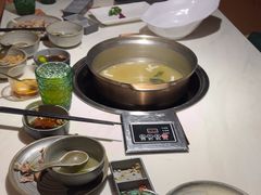 -喃喃椰·糟粕醋·椰子鸡火锅(七堡花园店)