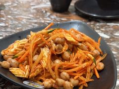 -啊美丽炭火烤肉(滑翔一店)