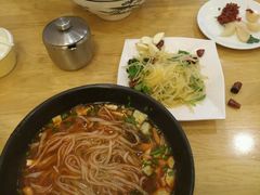 -秦香陕西食府(华贸天地店)