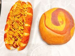 麻辣小龙虾热狗包-LELECHA乐乐茶(新街口大洋店)