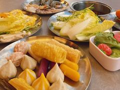 -张哞哞·鲜切牛肉自助火锅(高德置地店)