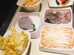 -海底捞火锅(银泰中心店)