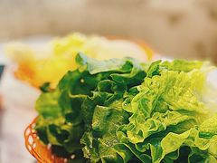 -鲜入围煮花胶鸡海鲜火锅