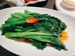 -蝴蝶里·粤菜·点心(滨江龙湖店)