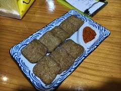 -小椒羊.羊肉粉 龙虾 羊肉串(新地旗舰店)