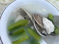 -鹏城人家海鲜酒家·23年老字号(较场尾店)