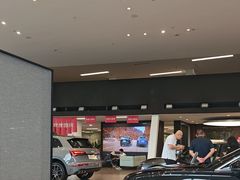 -上海永达奥诚奥迪4S店(申江路店)