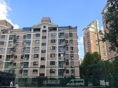 -快网网球俱乐部(长宁区金桥花园球场)