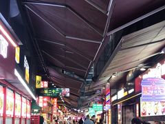 -八一好吃街·高品美食广场