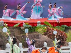 -广州莲花山旅游区