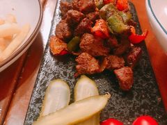 秘制烤牛肉-COMMUNE幻师(渔人码头店)