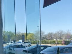 -TESLA 特斯拉(北京南四环中路特斯拉中心)