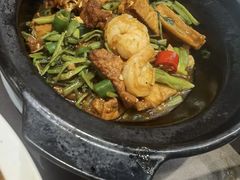 雪菜虾仁豆腐煲-有璟阁港式餐厅(国贸商城店)