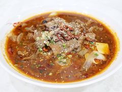 -茸梅路右拐龙虾-农家菜(松江店)