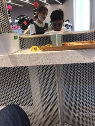 -PE SALON 