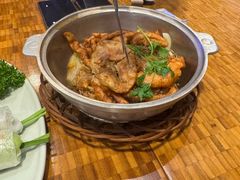 -Hoang Yen Vietnamese Cuisine