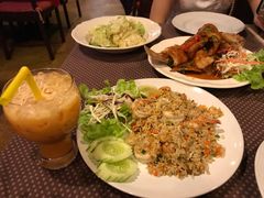 -Dash Teak House