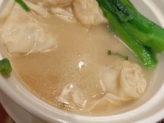 -龙悦湾酒家·八阵鱼生·渔人码头店
