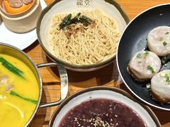 -龍堂蟹黄小笼包(万家丽店)