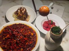 -初蓉丨遇见新川菜(亲贤街荣耀店)