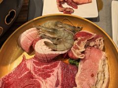 -山焱·炭火自助烤肉(周浦万达店)
