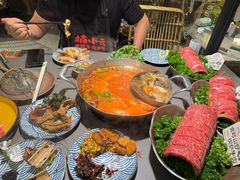-楠小云·云南鲜菌·鲜牛自助火锅(九眼桥店)