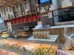 大堂-寻味唐派·牛奶手撕面包(府前街店)