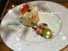 -Mark&Mars Restaurant