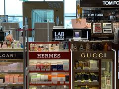 -中免(澳门机场免税店)