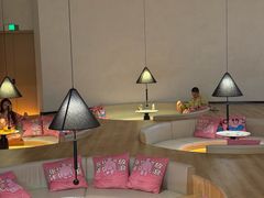 -涨巢·潮玩水疗局