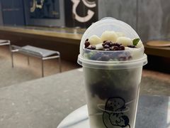 -喜茶(深圳万象城黑金店)