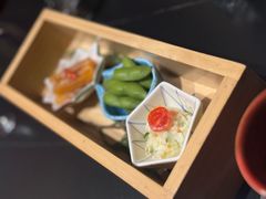 -山川小町·极番烧肉(新地假日广场店)