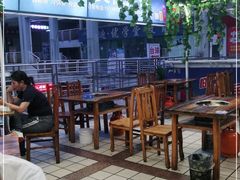 露天位-重庆鱼美佳火锅(四川师大店)