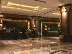 -上海南新雅大酒店