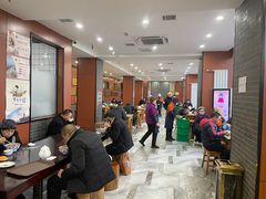 大堂-吾穆勒蓬灰牛肉面·清真(北滨河中路店)