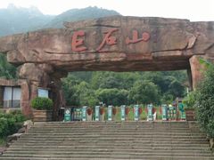 -巨石山景区