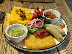 -Common Table · Brunch & Coffee