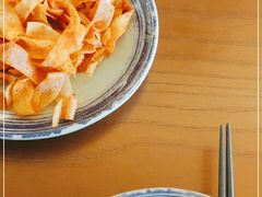 -包整·丝娃娃(一览甲秀楼风景店)