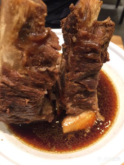 15:54 幸福牛大骨 | 设备  iphone上传 | | 我的回应 ^_^ :-p @_@ t_t