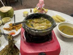 -墨脱石锅椰子鸡•海鲜糟粕醋(榆亚路店)