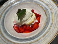 -LESCEDARS Brasserie Bistro香柏树